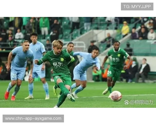 国家队多功能中场成为选帅标配